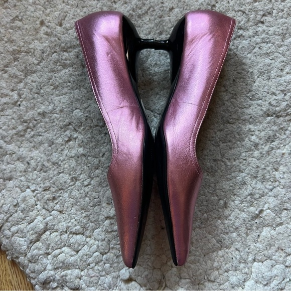 Steve Madden VTG Kondor Metallic Pink Leather Floral Cut Out Pointed Toe Heels - Picture 3 of 12